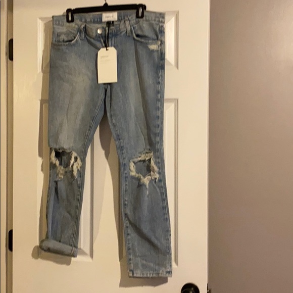 Jeans - Picture 1 of 4